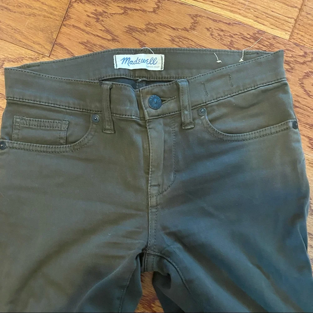 Madewell Skinny Skinny Sateen Jeans 8” rise olive green jeans - Picture 4 of 5